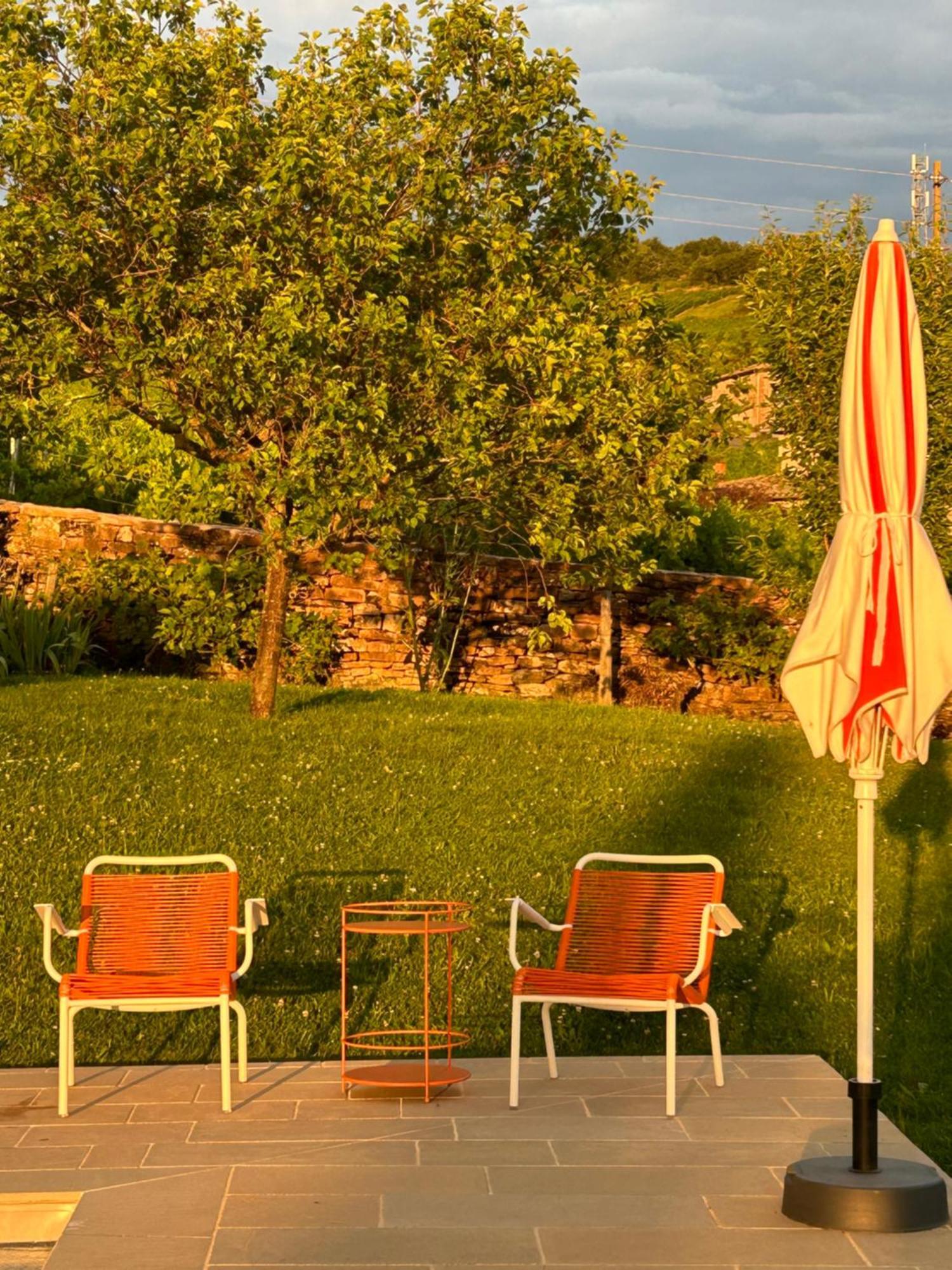 Chambres D'Hotes Vers La Croix Leynes Exterior foto